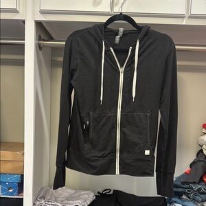 Vuori Halo performance Hoodie